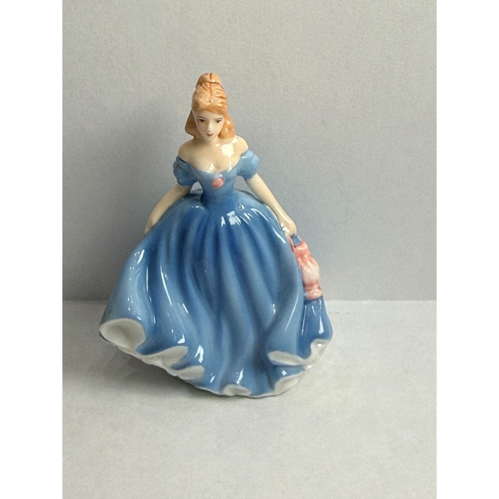 Vintage Royal Doulton Melissa M265 Figurine Miniature Ladies